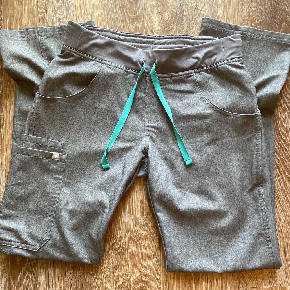 Figs XS Kade cargo scrub pants Graphite